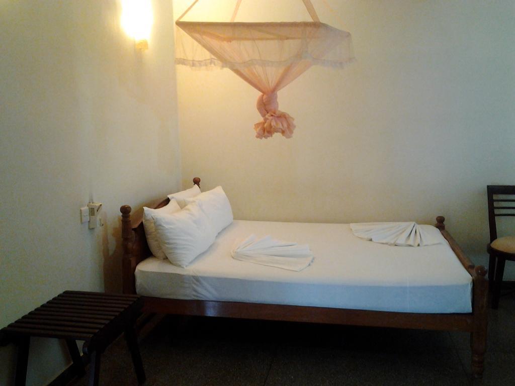 La Grande Holiday Resort Негомбо Номер фото